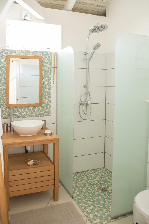 Bungalow Vanille Pacane Vue Mer avec Spa Privé Les Trois-Ilets Esterno foto